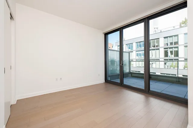 $13,995 | 7 West 21st Street, Unit 1801 | Flatiron