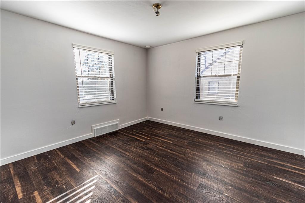 336 Coxcomb Hill Road Verona, PA 15147 - Photo 8 of 22 Gallery Image 8