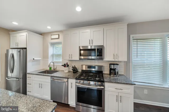 $339,900 | 261 East Avon Road, Brookhaven, PA 19015