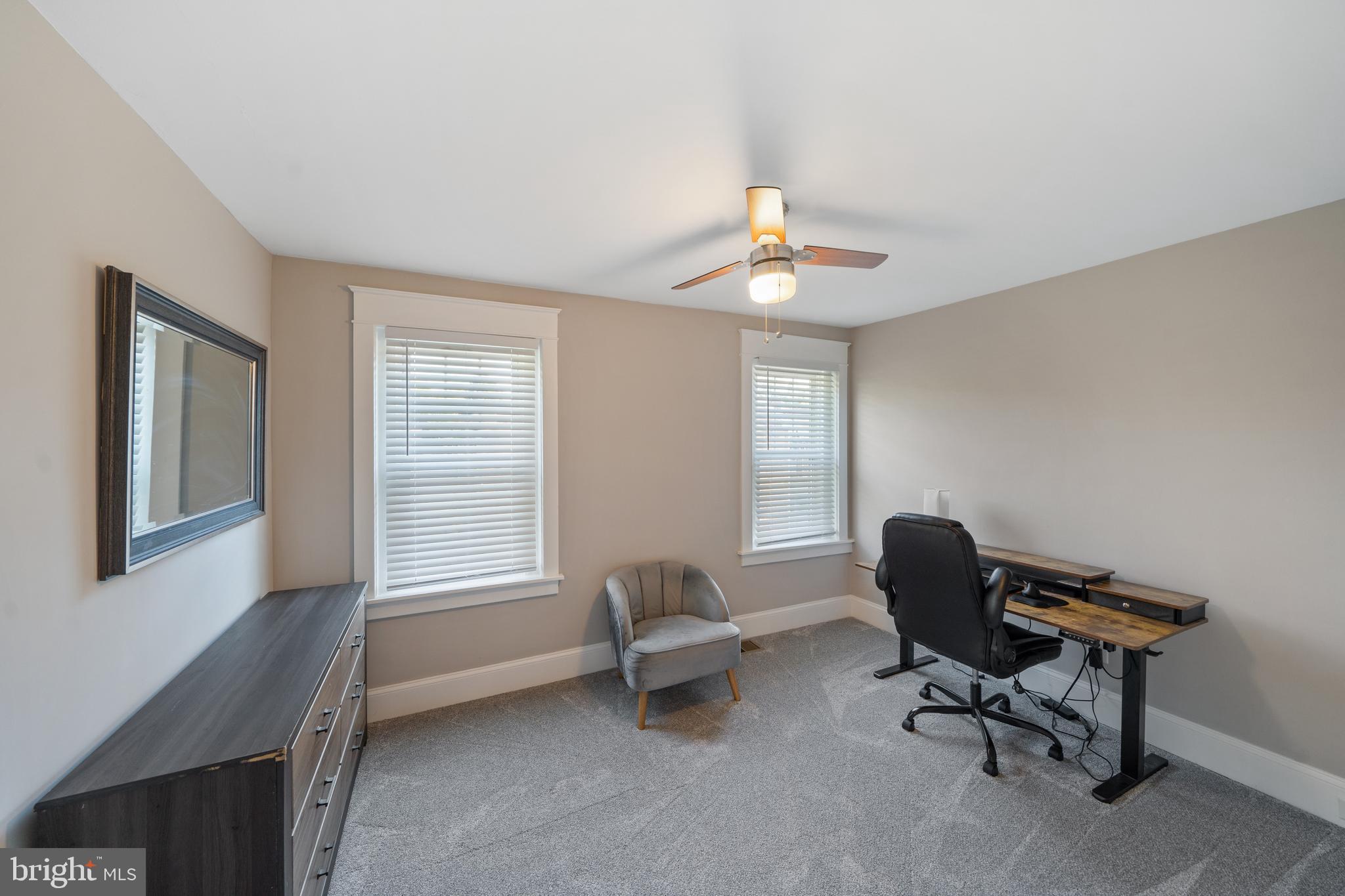 261 East Avon Road Brookhaven, PA 19015 - Photo 21 of 34 a workspace with a window