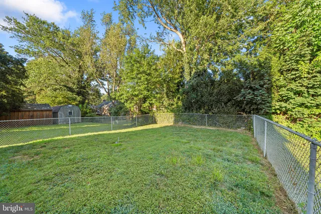 $339,900 | 261 East Avon Road, Brookhaven, PA 19015