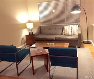 41 Roland Avenue Ballwin, MO 63021 - Photo 2 of 23