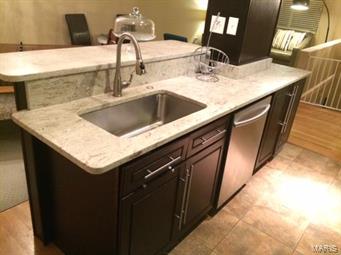 41 Roland Avenue Ballwin, MO 63021 - Photo 3 of 23