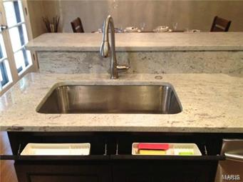 41 Roland Avenue Ballwin, MO 63021 - Photo 6 of 23