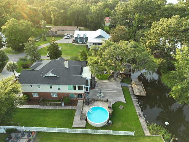 $917,000 | 1804 Redhead Road, Moncks Corner, SC 29461