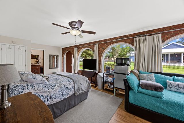 $917,000 | 1804 Redhead Road, Moncks Corner, SC 29461