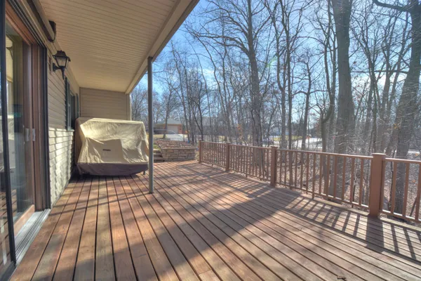 $419,900 | 505 Meadow Lane, Kaukauna, WI 54130