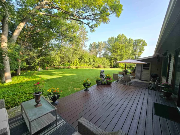 $419,900 | 505 Meadow Lane, Kaukauna, WI 54130