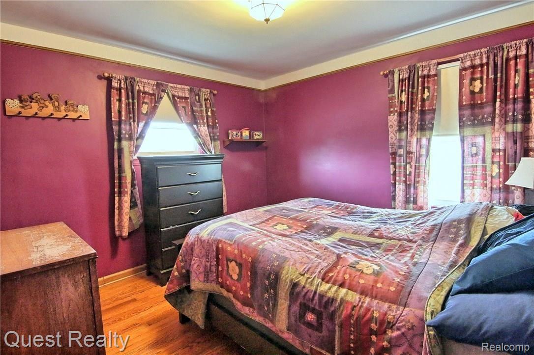 1489 Hampton Road Mount Clemens, MI 48043 - Photo 15 of 25 Master_Bedroom.jpg