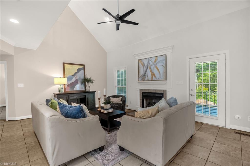 2302 Brigham Road Greensboro, NC 27409 - Photo 11 of 50 Gallery Image 11