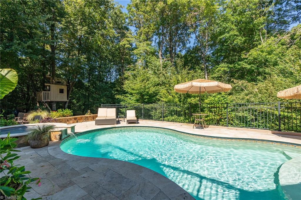 2302 Brigham Road Greensboro, NC 27409 - Photo 41 of 50 Gallery Image 41