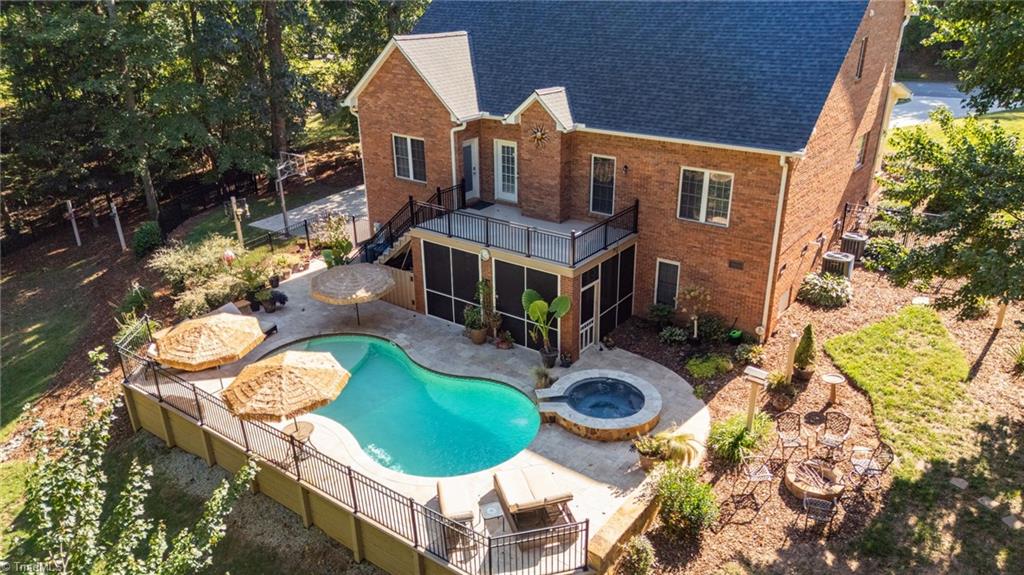 2302 Brigham Road Greensboro, NC 27409 - Photo 44 of 50 Gallery Image 44