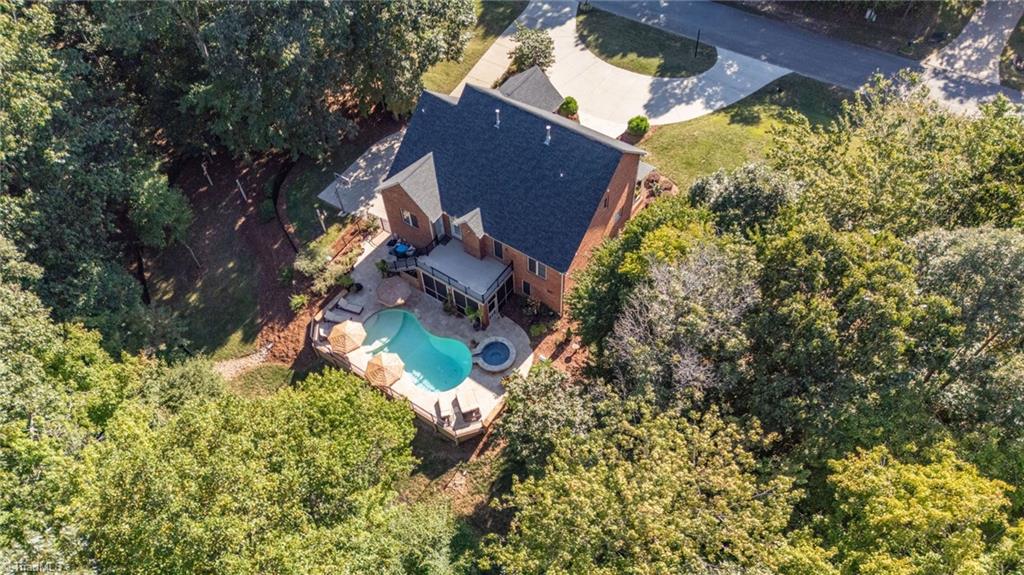 2302 Brigham Road Greensboro, NC 27409 - Photo 46 of 50 Gallery Image 46