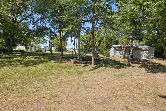 $265,000 | 3316 South Harris Avenue, Independence, MO 64052