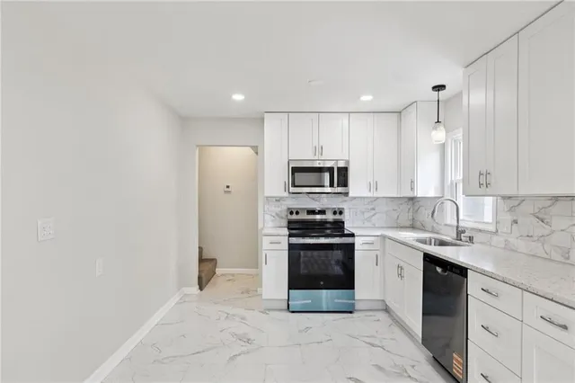 $265,000 | 3316 South Harris Avenue, Independence, MO 64052