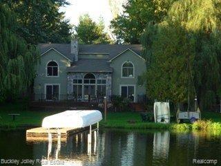 5849 Mabley Hill Road Fenton, MI 48430 - Photo 1 of 10 Waterview