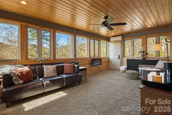 $775,000 | 4 Lynnette Drive, Fairview, NC 28730