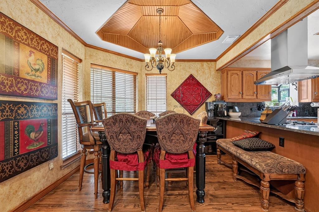2335 Highlands Creek Road Carrollton, TX 75007 - Photo 9 of 36