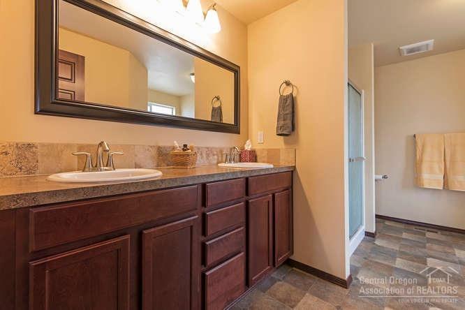 14670 Southwest Chickadee Road Terrebonne, OR 97760 - Photo 10 of 25 Additional Photo