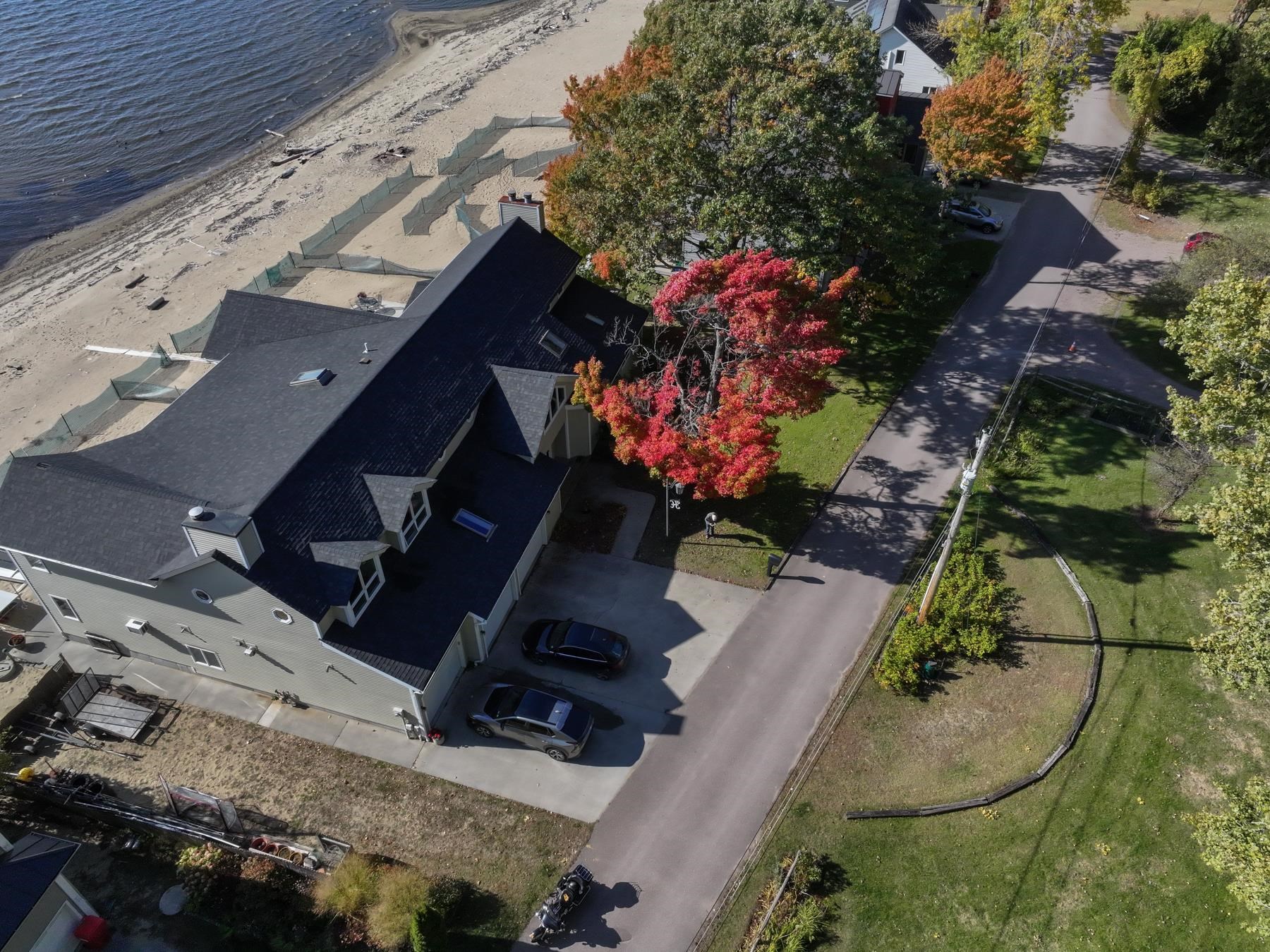 330 Broadlake Road Colchester, VT 05446 - Photo 7 of 55 Gallery Image 7