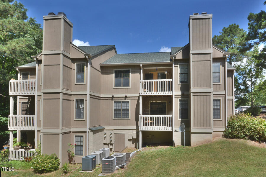 3702 Chimney Ridge Place, Unit 105 Durham, NC 27713 - Photo 28 of 32 Exterior Rear