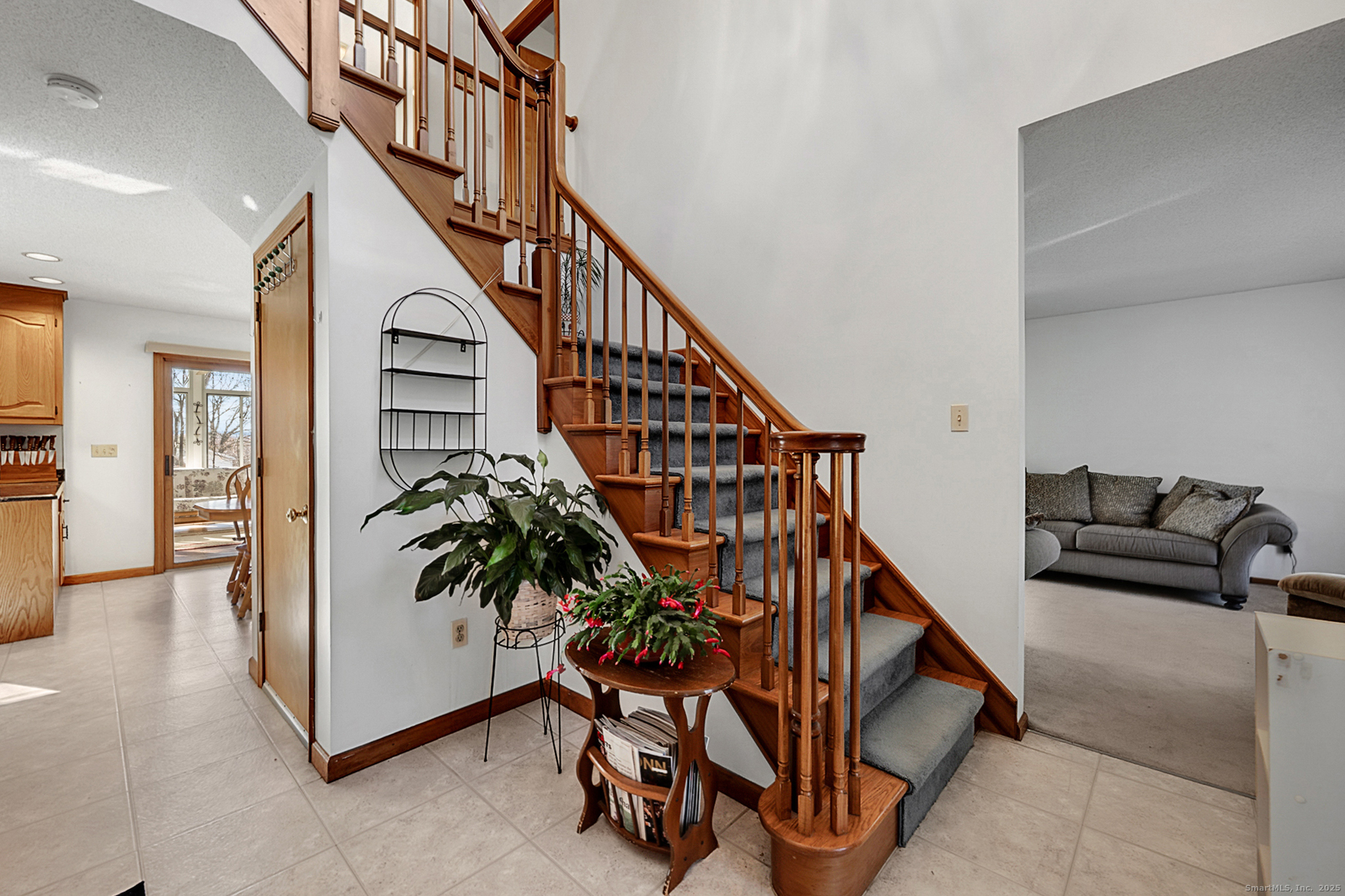 49 Siegas Road Burlington, CT 06013 - Photo 8 of 40