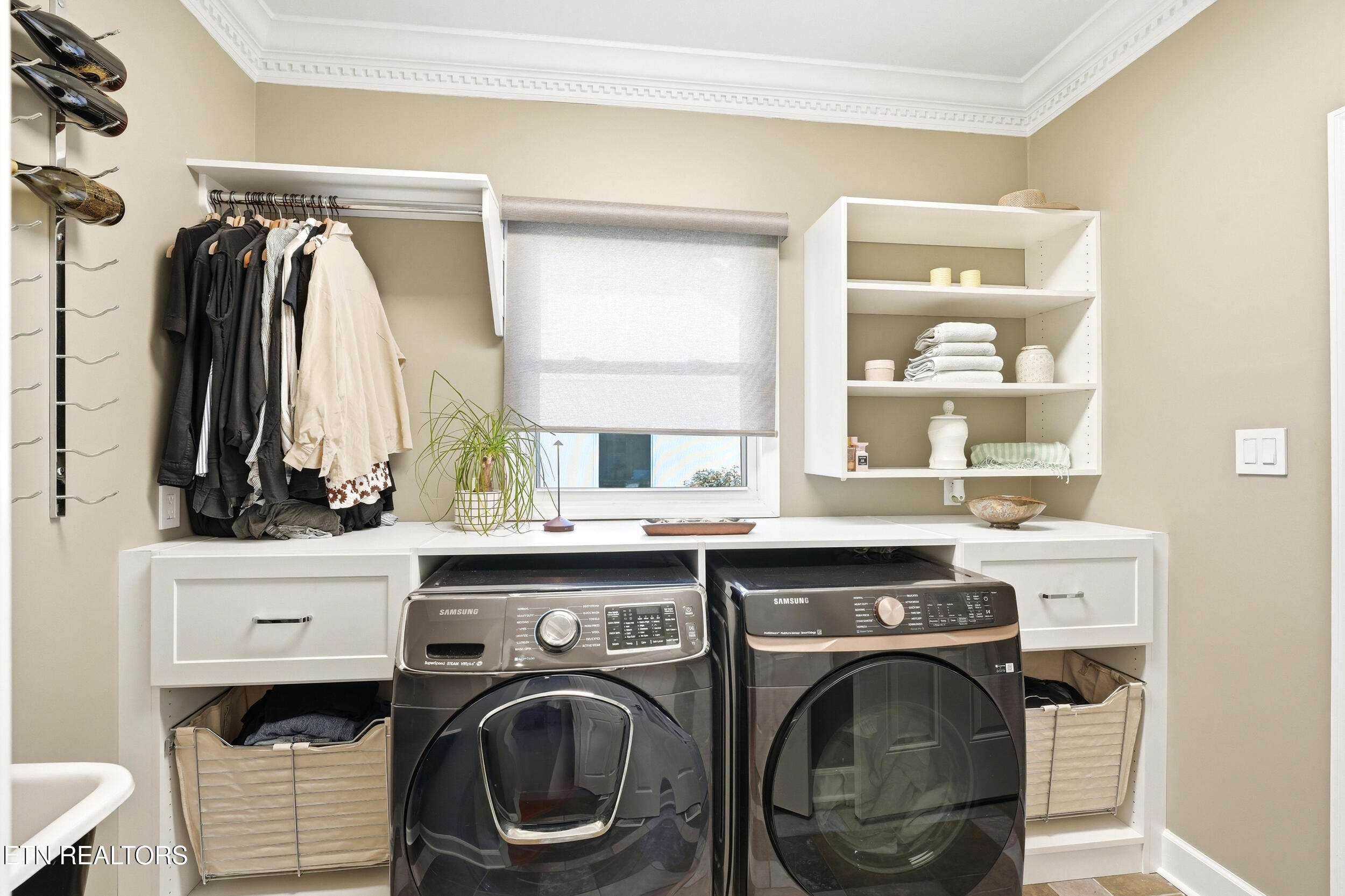 9619 Mariners Point Knoxville, TN 37922 - Photo 43 of 60 Laundry Room