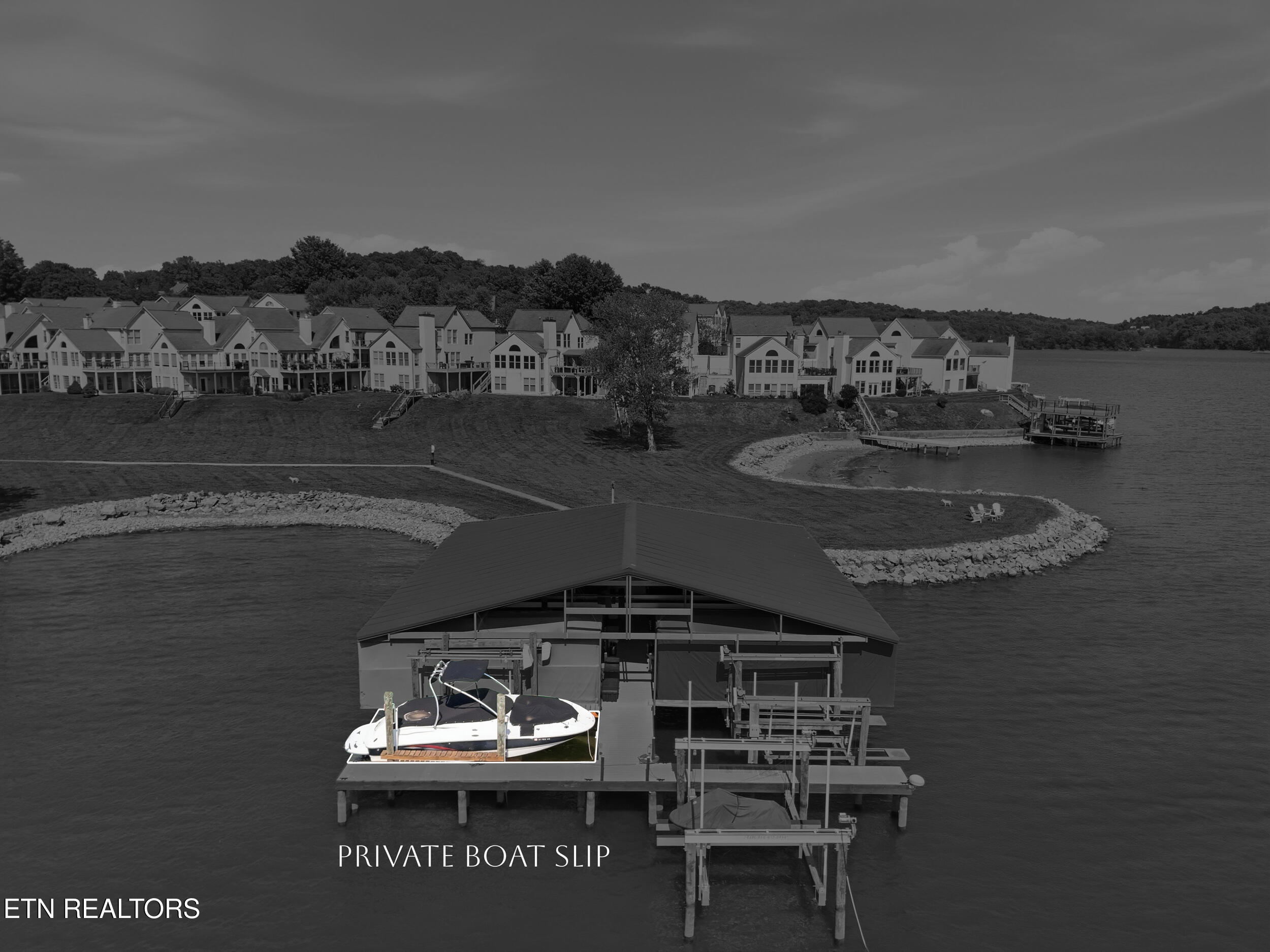 9619 Mariners Point Knoxville, TN 37922 - Photo 54 of 60 Private boat slip w/ lift