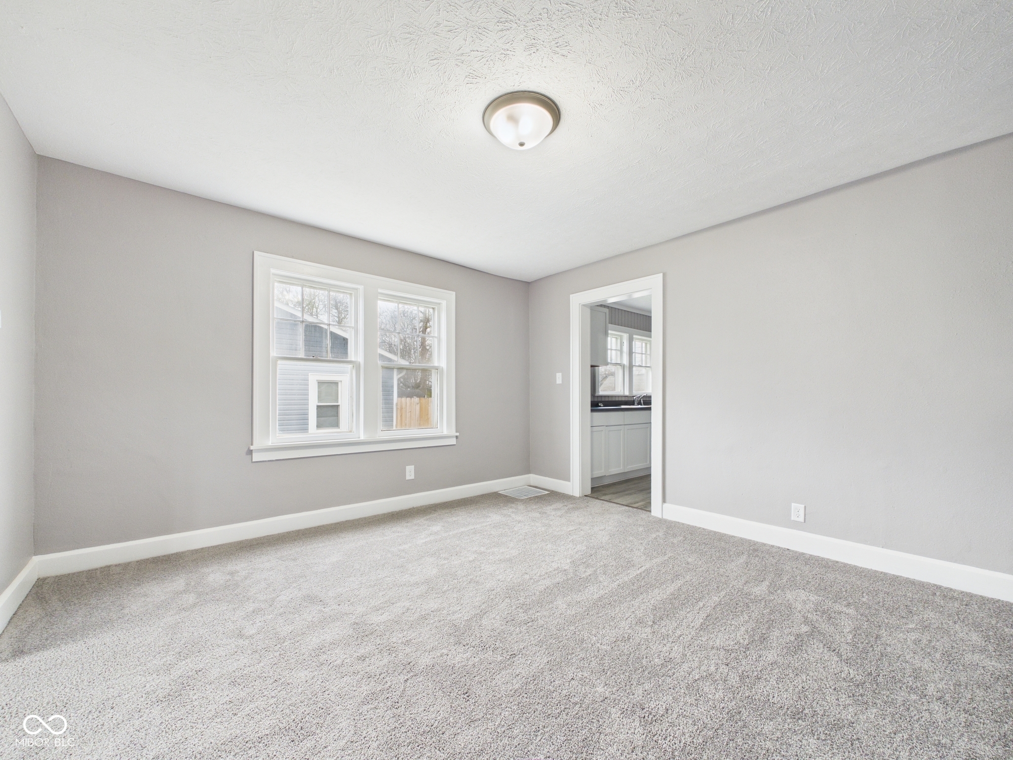 1525 Noble Street Anderson, IN 46016 - Photo 7 of 24