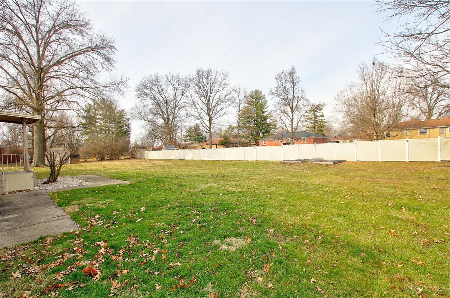 3748 Springdale Road Cincinnati, OH 45251 - Photo 21 of 25 Gallery Image 21