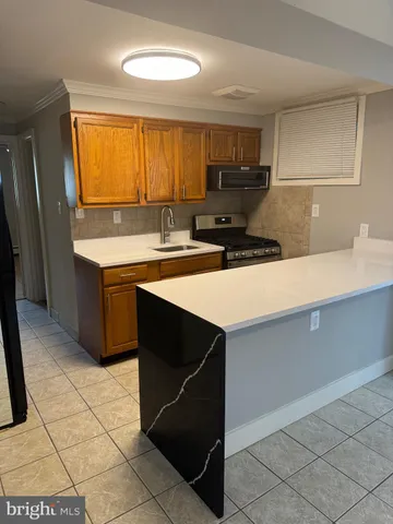 $1,350 | 4253 Brooks Street Northeast, Unit B, Washington, DC 20019