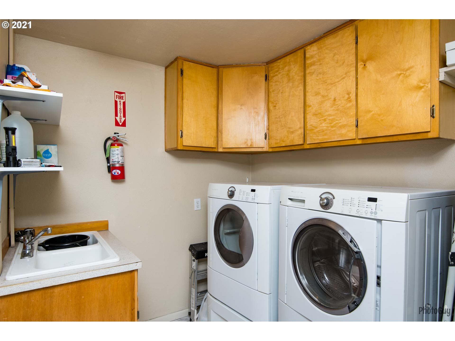 3856 Oregon Avenue Springfield, OR 97478 - Photo 14 of 28