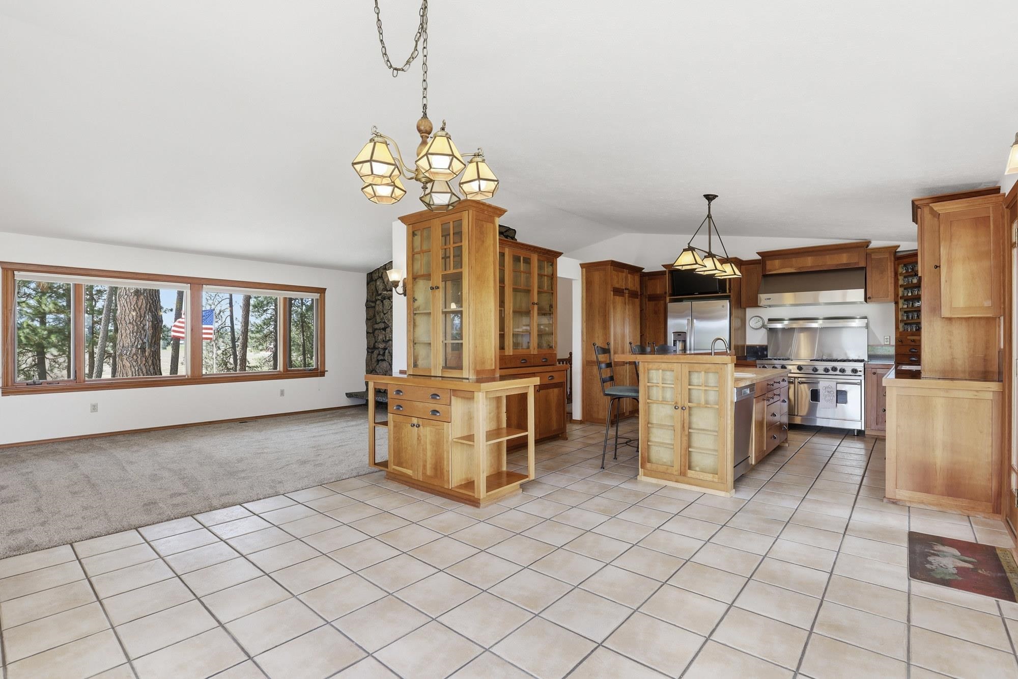 12504 North Fairview Road Mead, WA 99021 - Photo 6 of 50