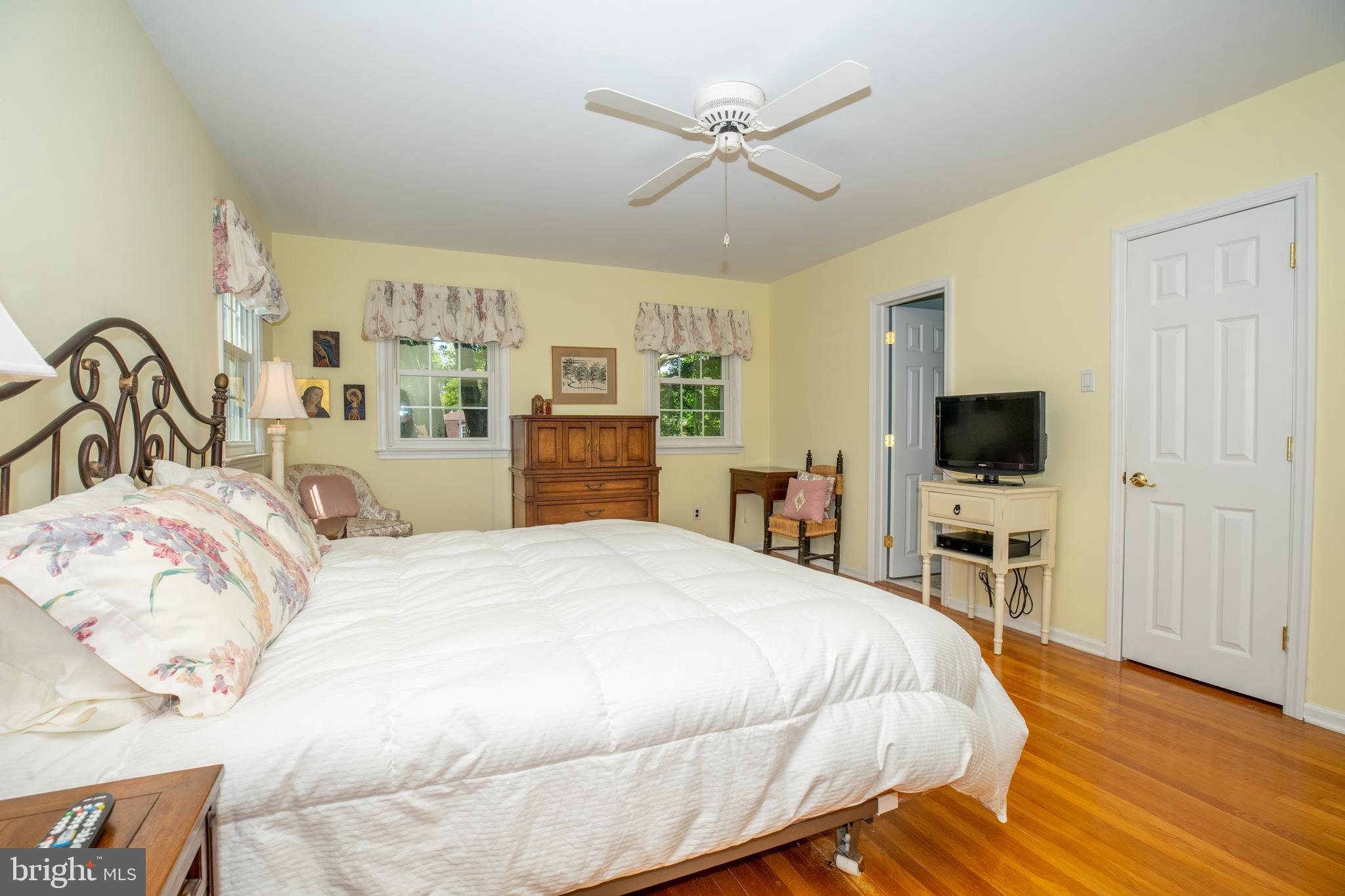 374 Ramsey Road Yardley, PA 19067 - Photo 32 of 52 Gallery Image 32