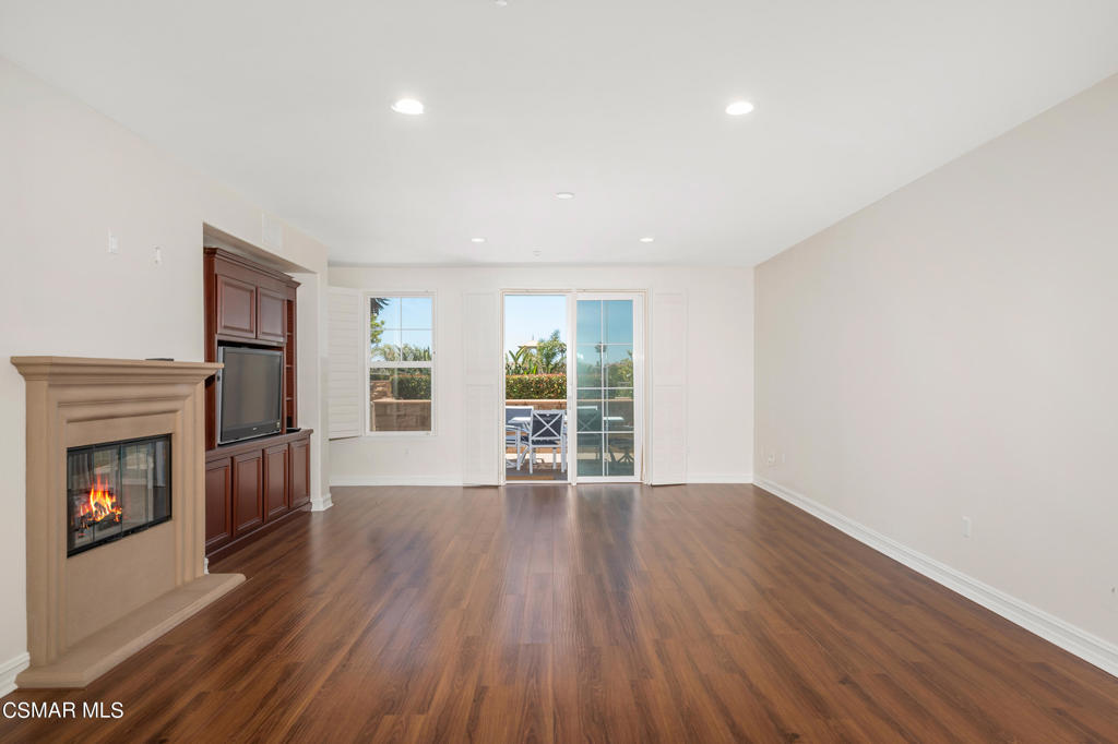 1415 Windshore Way Oxnard, CA 93035 - Photo 25 of 61