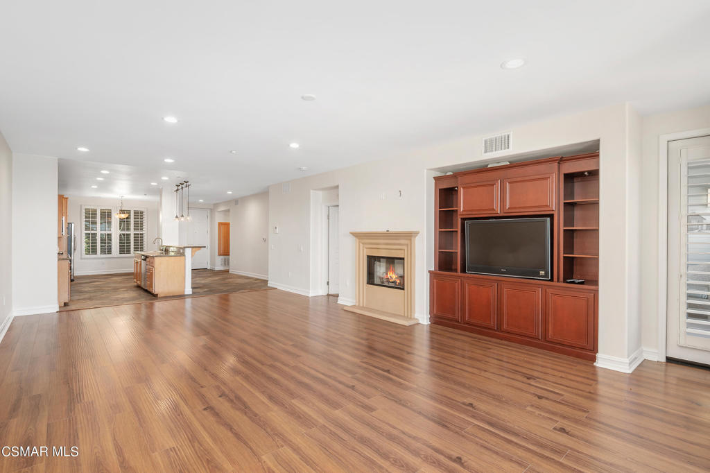 1415 Windshore Way Oxnard, CA 93035 - Photo 29 of 61