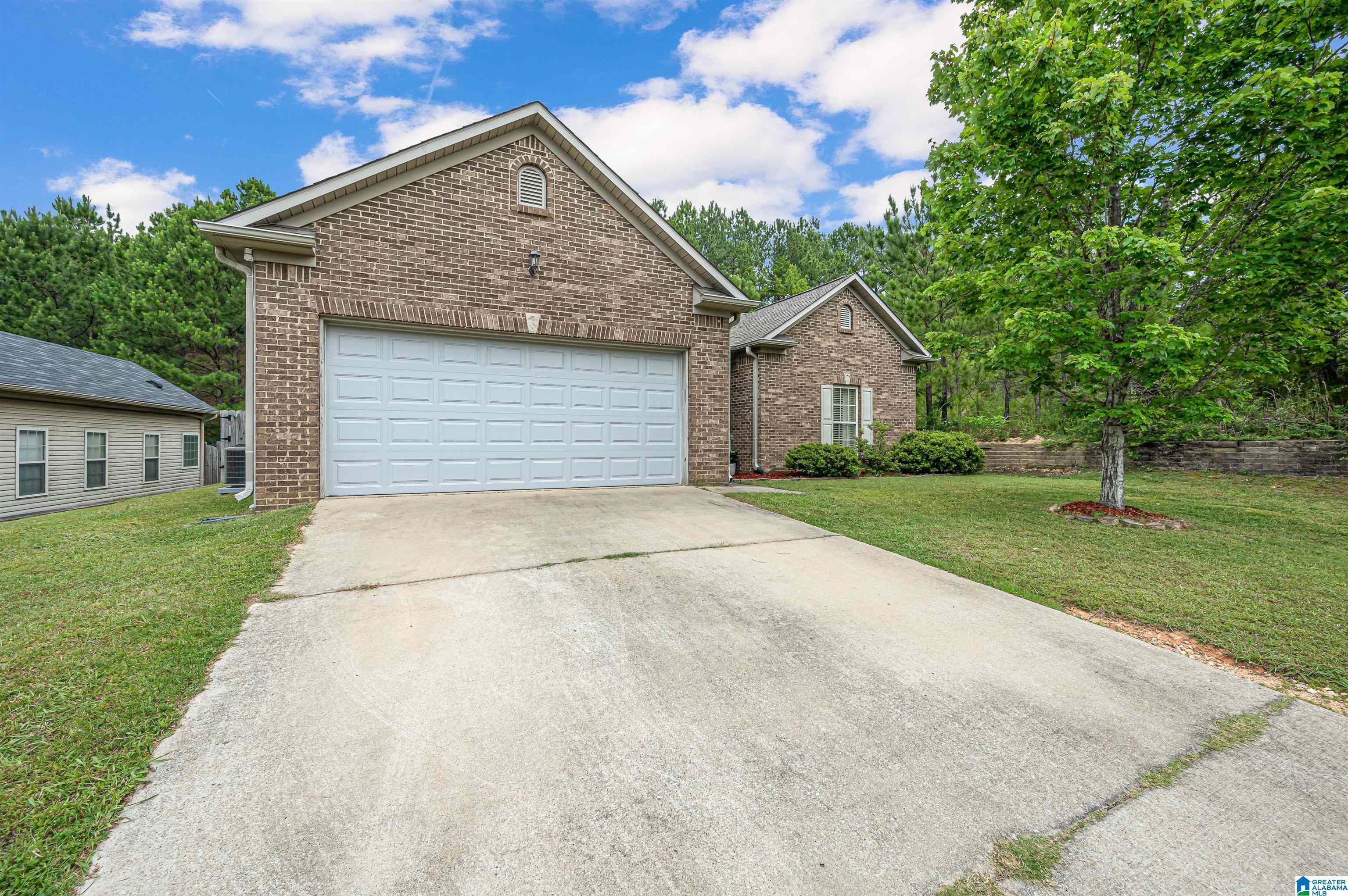 123 Sunflower Place Alabaster, AL 35007 - Photo 3 of 34