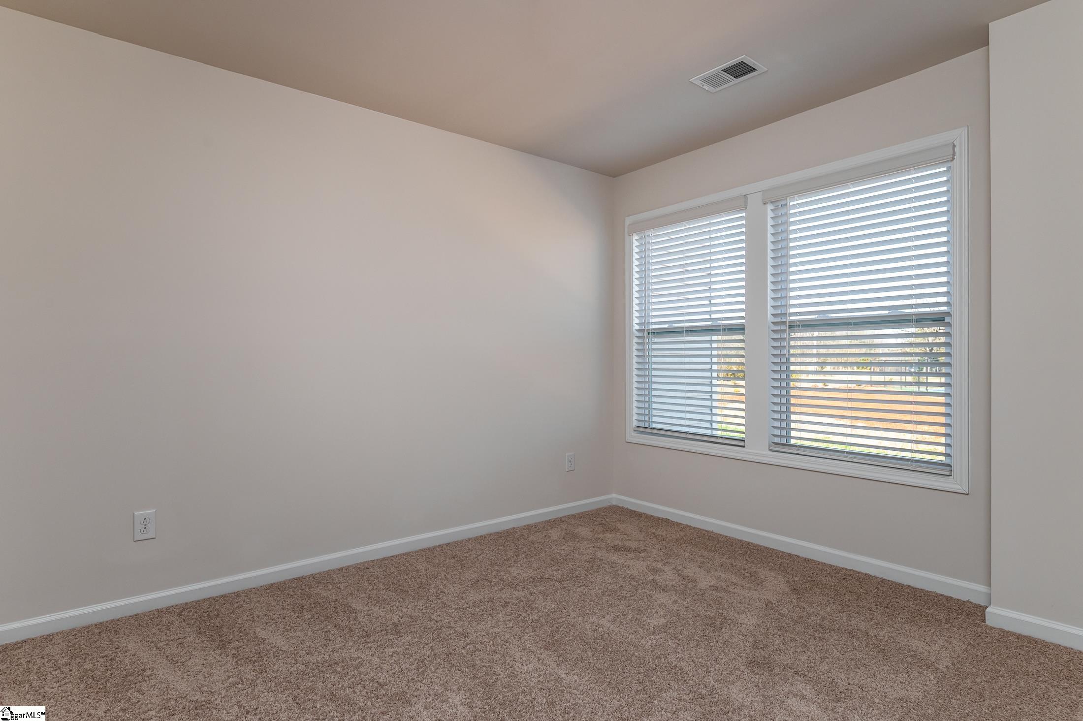 437 Yellow Fox Road Greer, SC 29650 - Photo 14 of 29