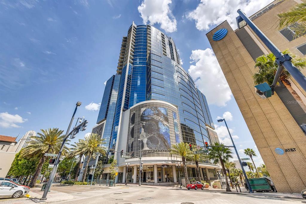 111-3 East Washington St Unit B2