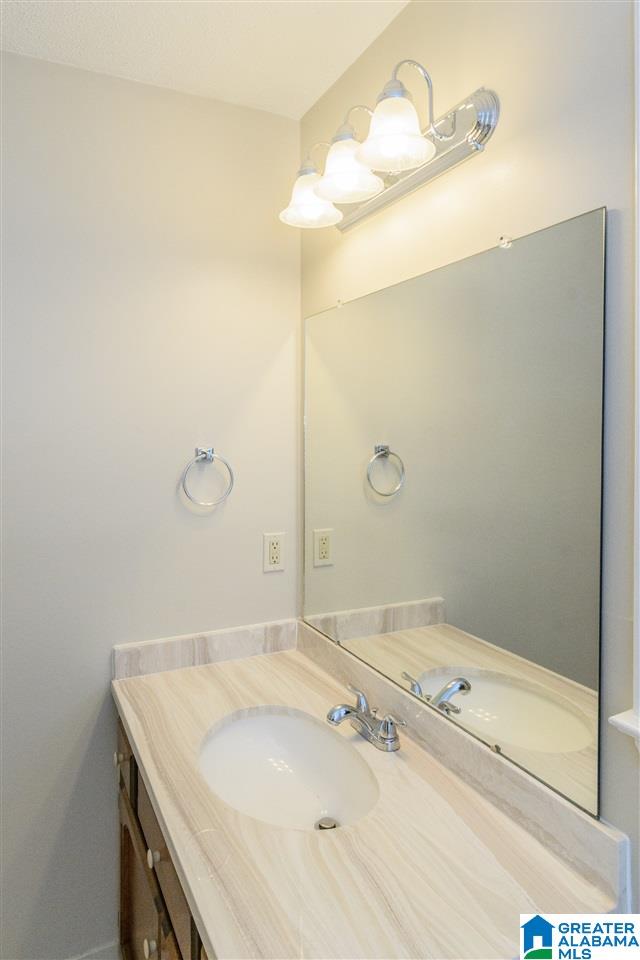 1043 Independence Court Alabaster, AL 35007 - Photo 31 of 39