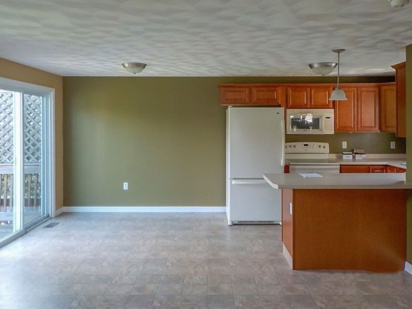 134 Jefferson Road, Unit 134 Burrillville, RI 02830 - Photo 7 of 15 Gallery Image 7