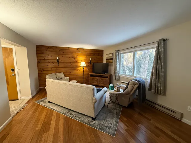 $275,000 | 62 Silver Birch Place, Unit 3B, Rutland Town, VT 05701