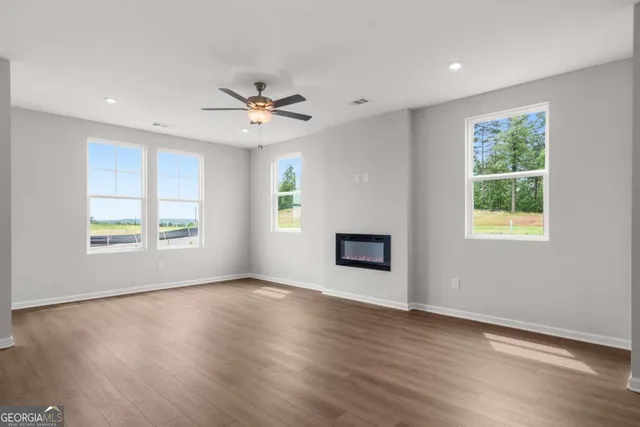 $356,533 | 485 Crown Drive, Unit 85, Emerson, GA 30137