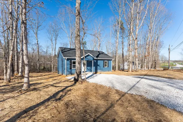 $205,000 | 17 Central Street, Tracy City, TN 37387