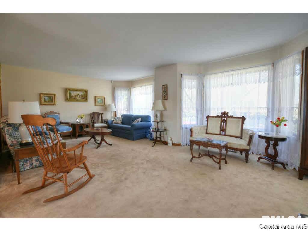 14 Island View Lane Springfield, IL 62712 - Photo 5 of 36