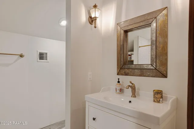 $565,000 | 309 Founders Street, Lafayette, LA 70508