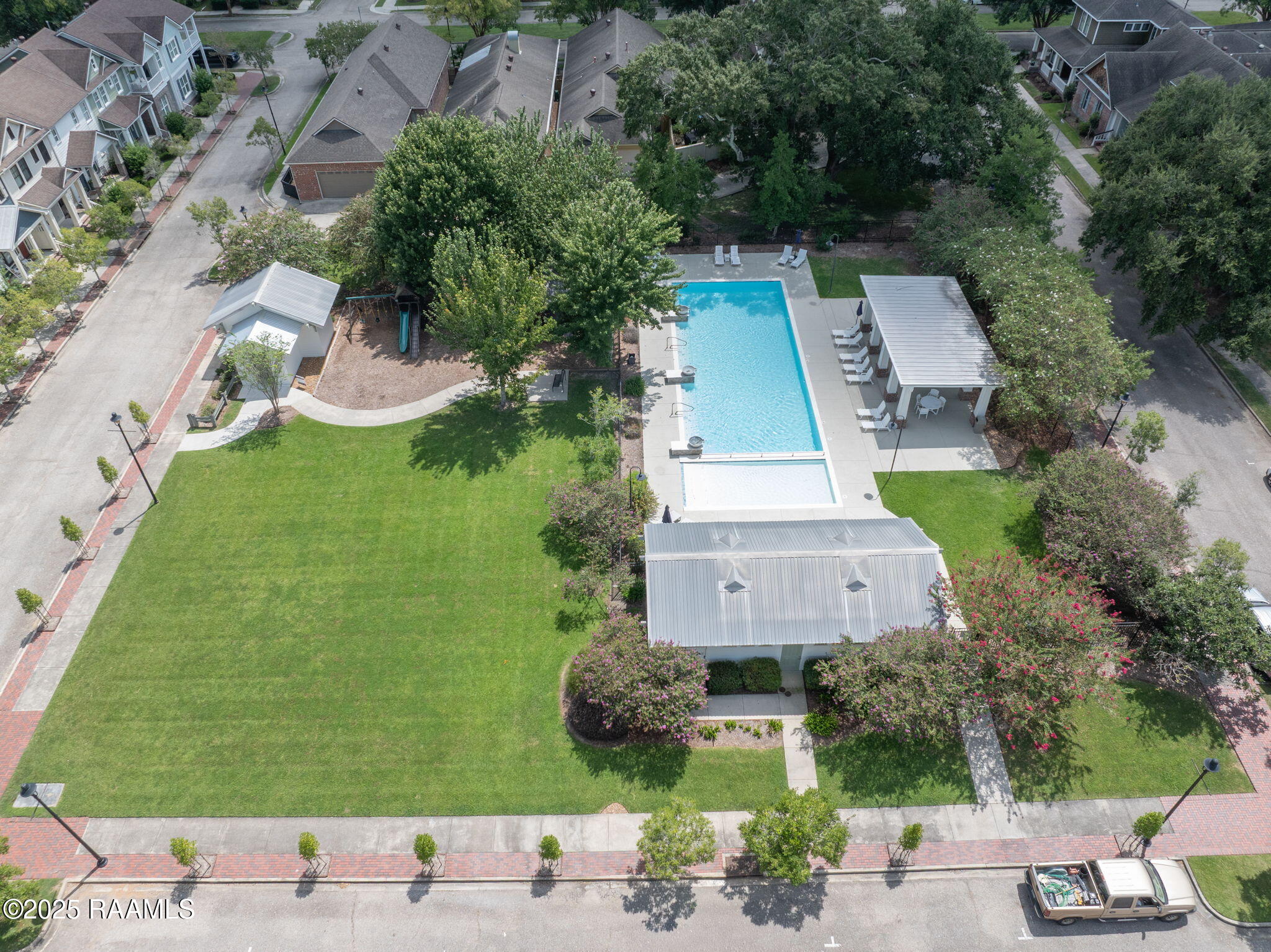 309 Founders Street Lafayette, LA 70508 - Photo 52 of 57 48-web-or-mls-DJI_20250903014404_0036_D-