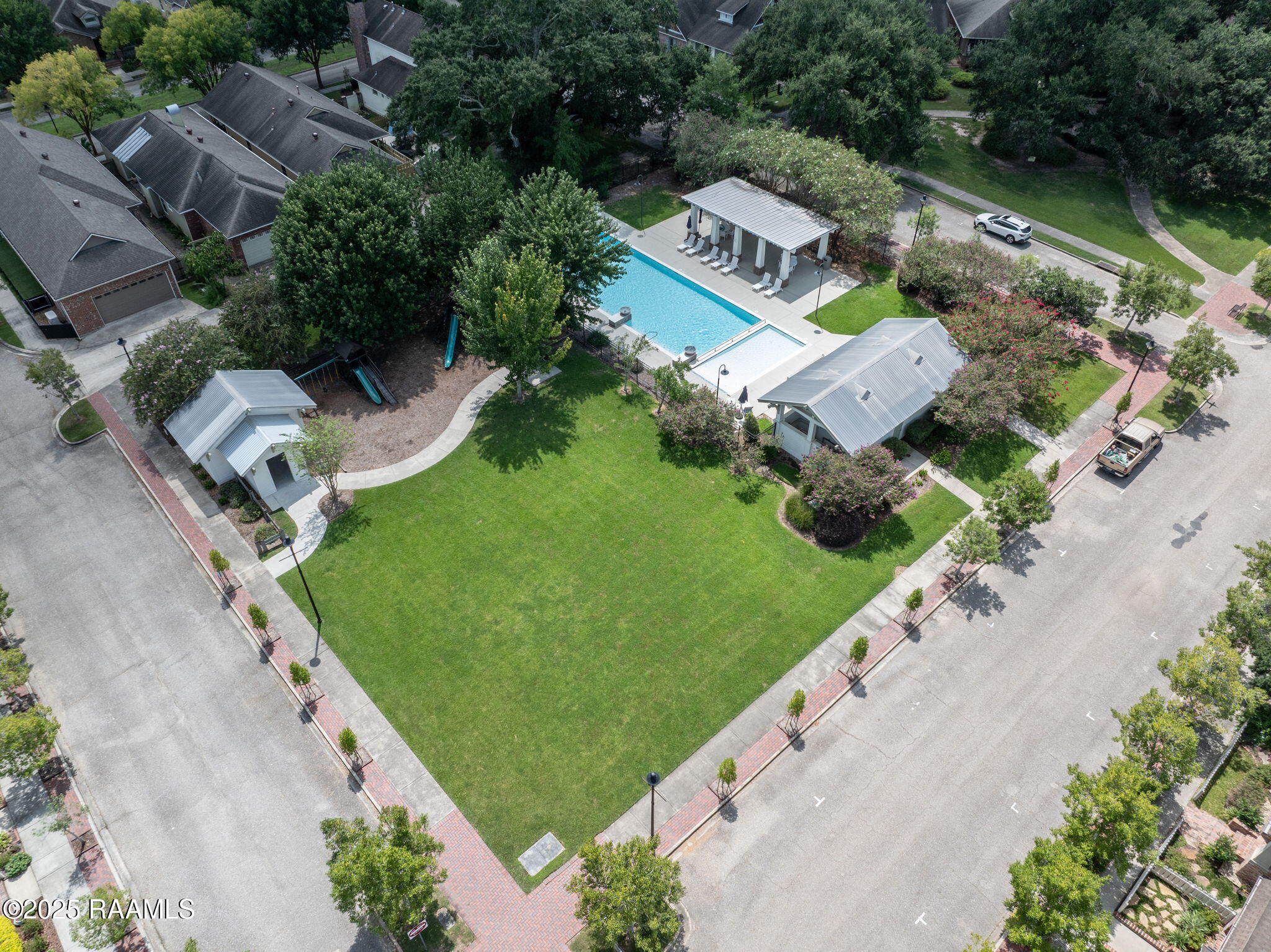 309 Founders Street Lafayette, LA 70508 - Photo 53 of 57 49-web-or-mls-DJI_20250903014413_0037_D-