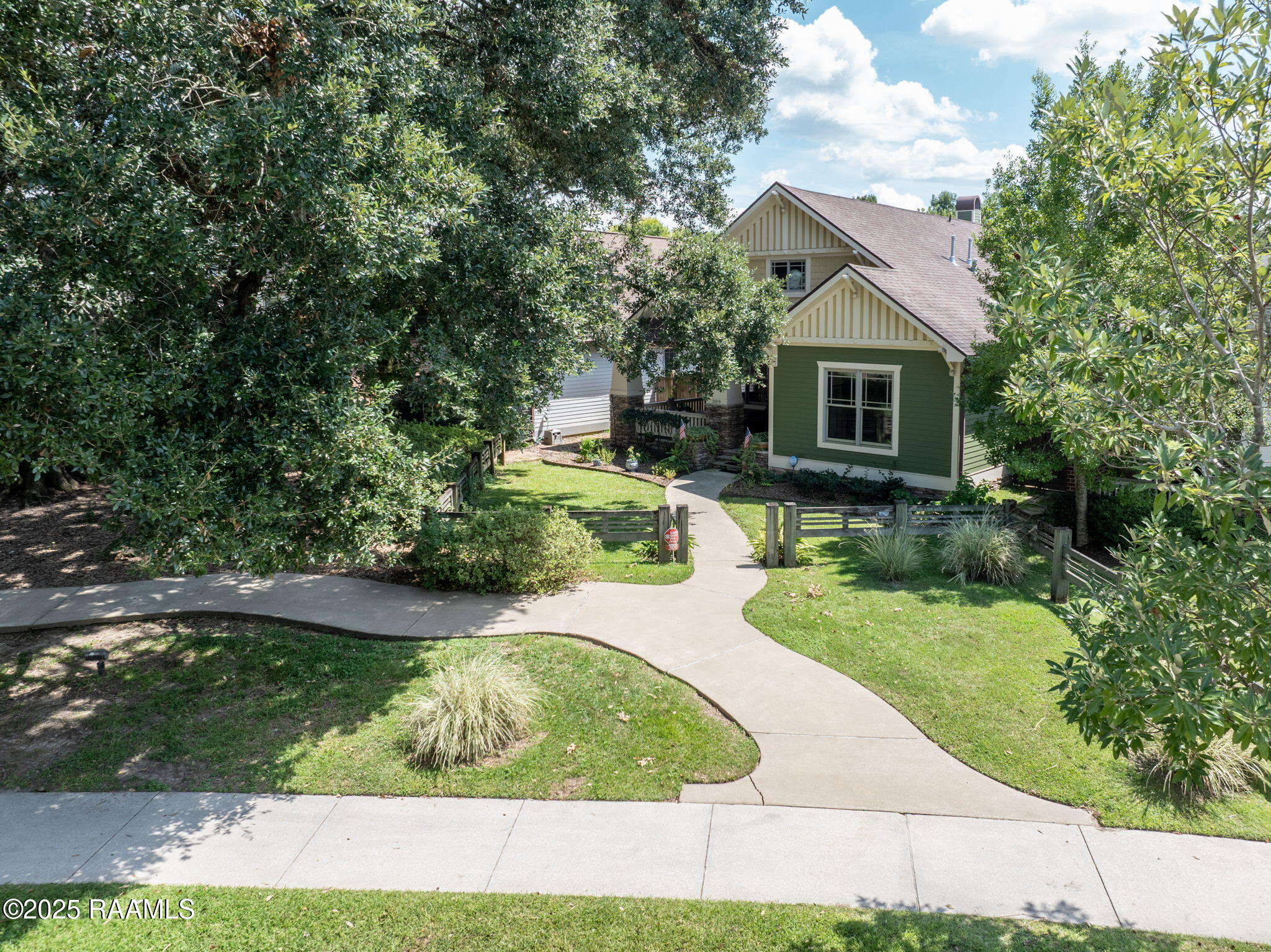 309 Founders Street Lafayette, LA 70508 - Photo 9 of 57 50-web-or-mls-DJI_20250903030938_0044_D