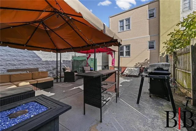 $879,000 | 1450 East 98th Street | Canarsie